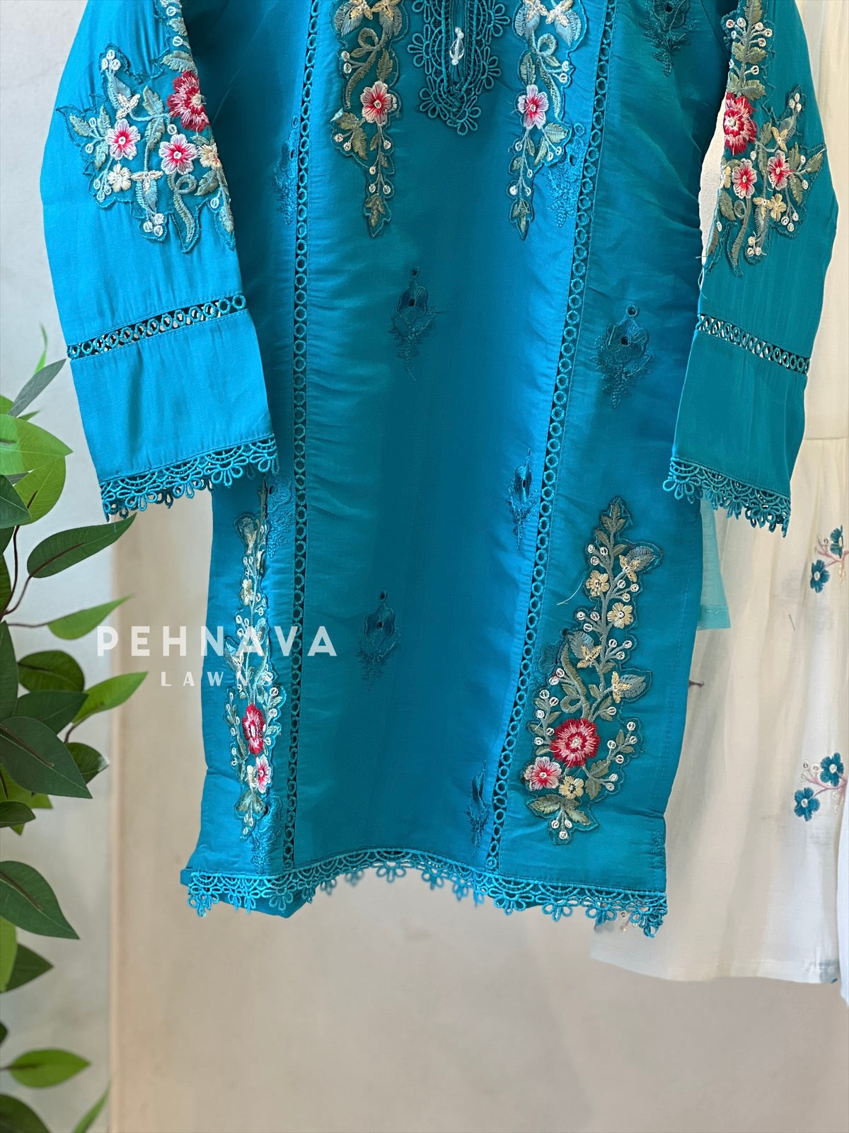 Kids sharara party wear -ready to wear-25-22 - Pehnava Lawns