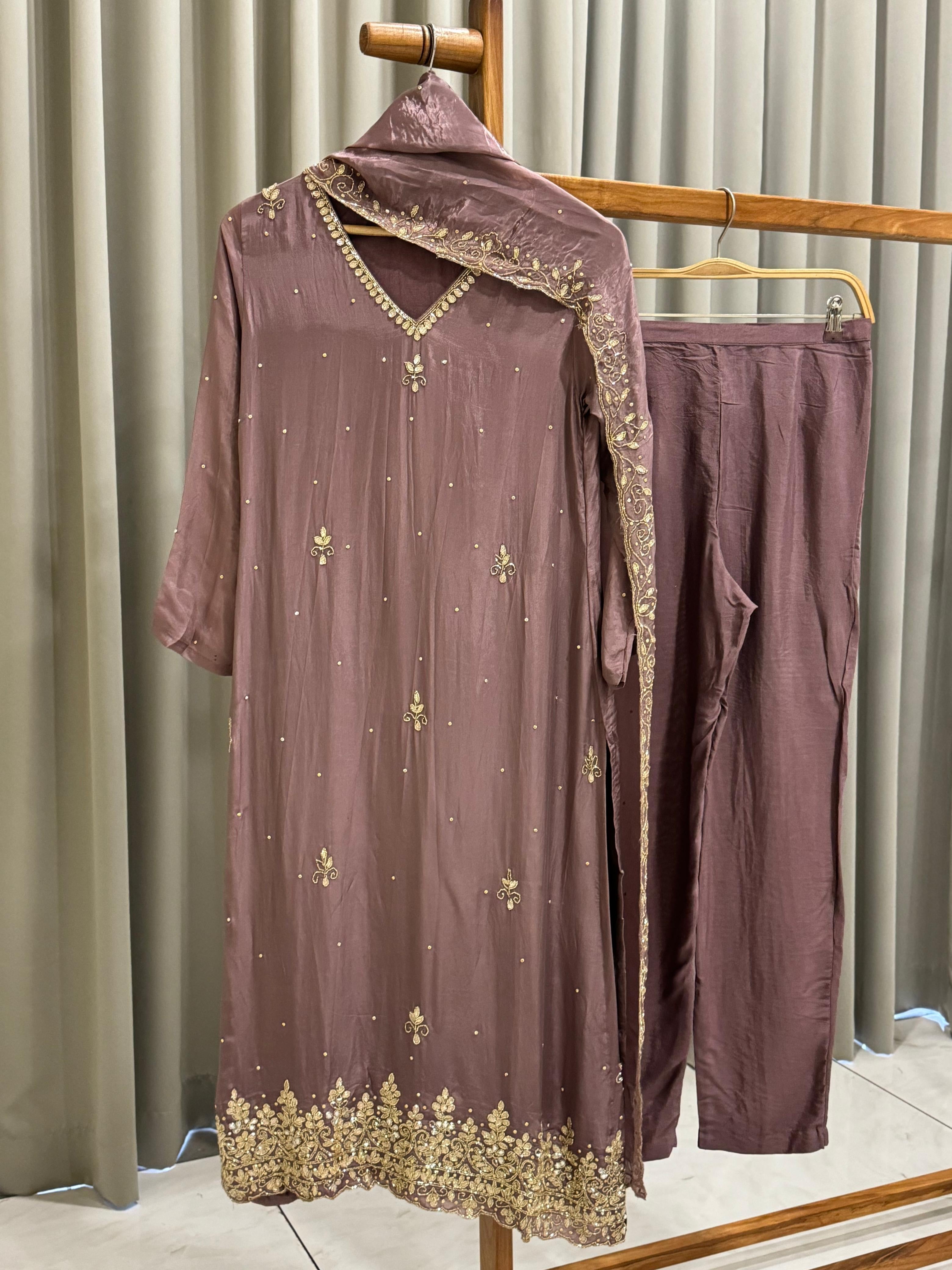 Premium Handworked Chin-non 3 piece Suit - Pehnava Lawns