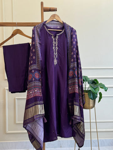 Silk hand detailed suit with gajji silk dupatta-purple 2534