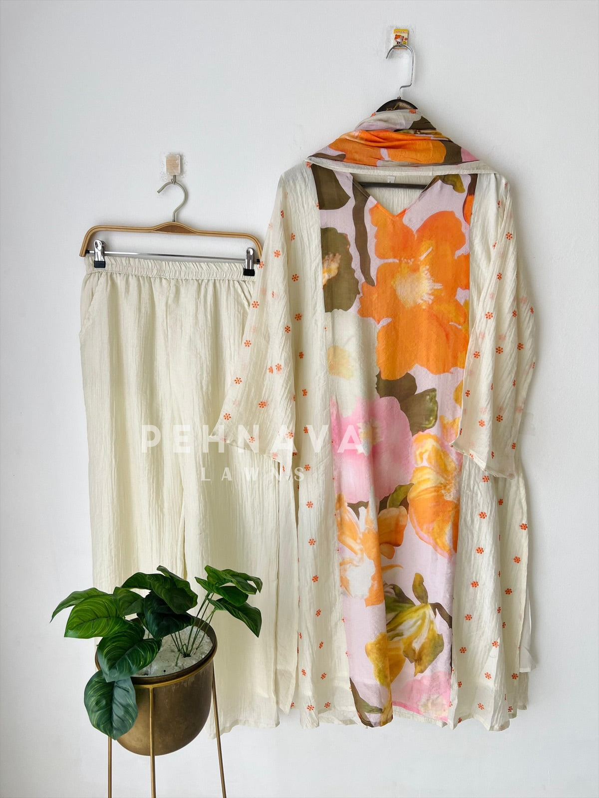 Floral Casual Ensemble-4143 - Pehnava Lawns