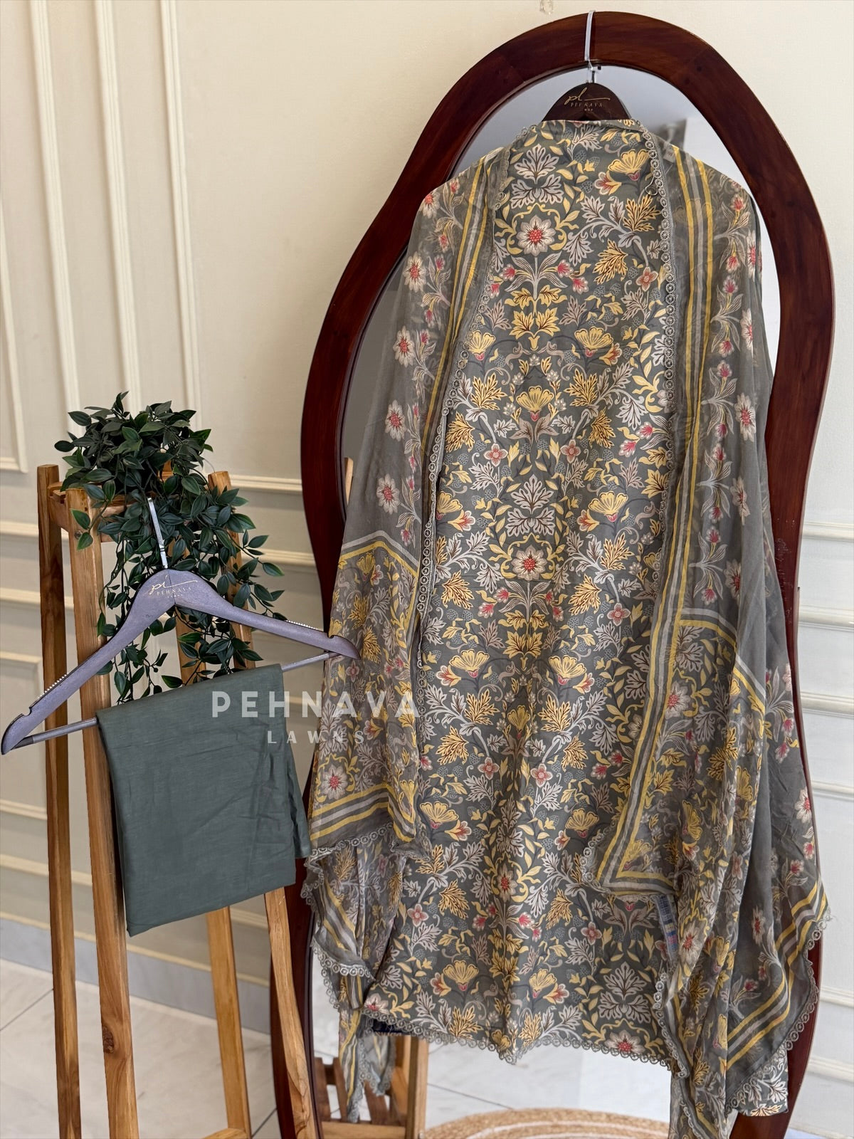 Floral Printed Unstitched Suit