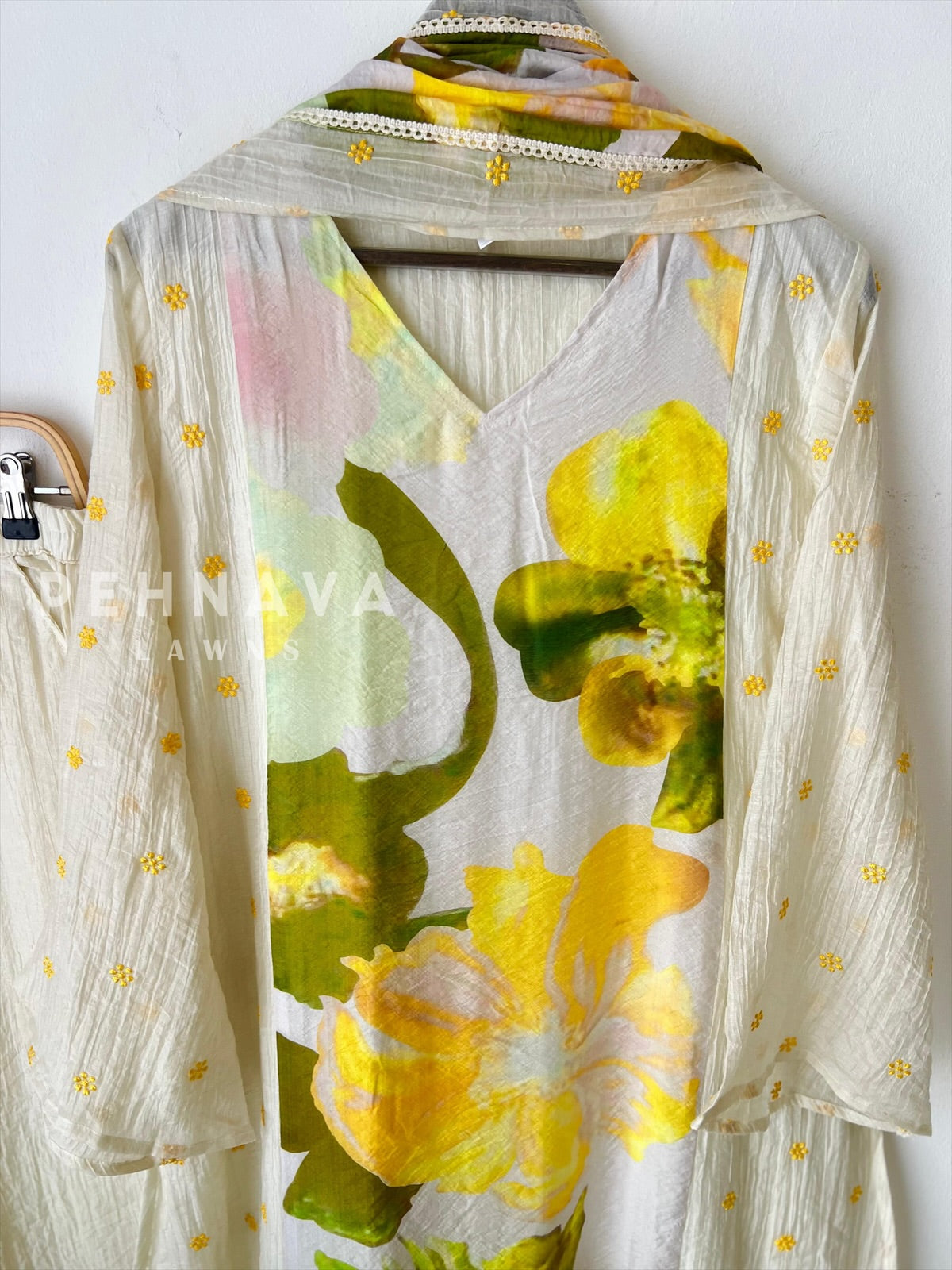 Floral Casual Ensemble-4143 - Pehnava Lawns