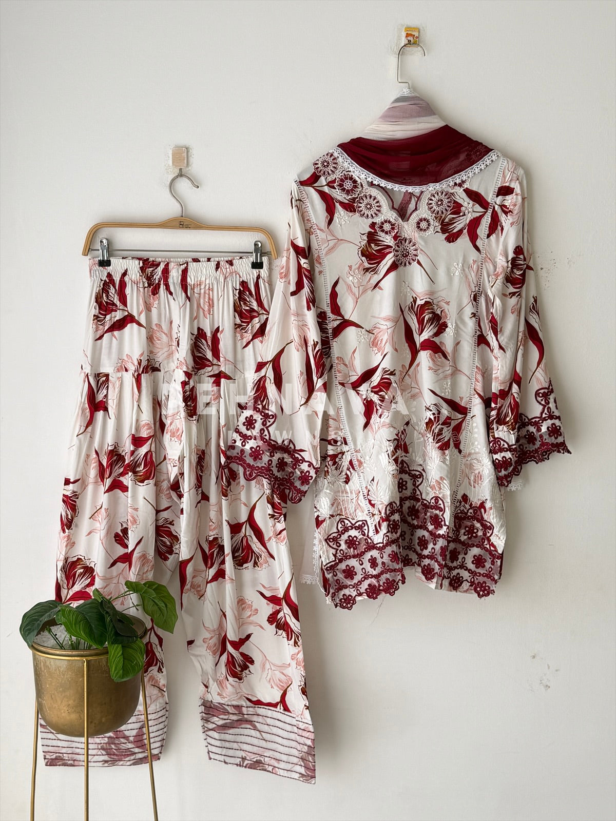 Floral Printed Farshi Salwar LRC281