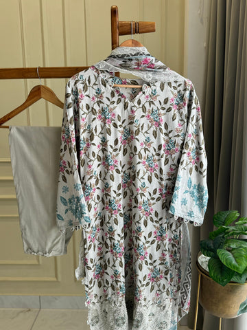 Floral Patterned Ready to Wear Suit-005