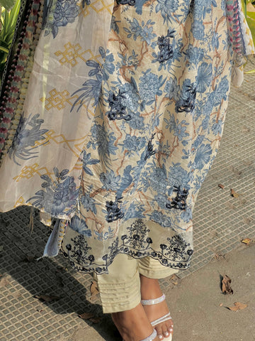 Floral embroidered cotton suit -1133