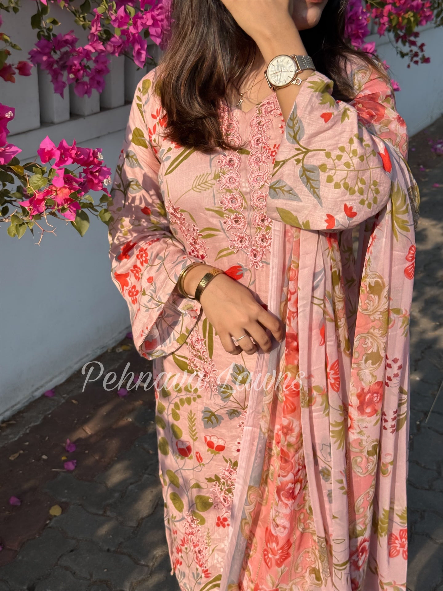 Floral embroidered cotton suit -1134