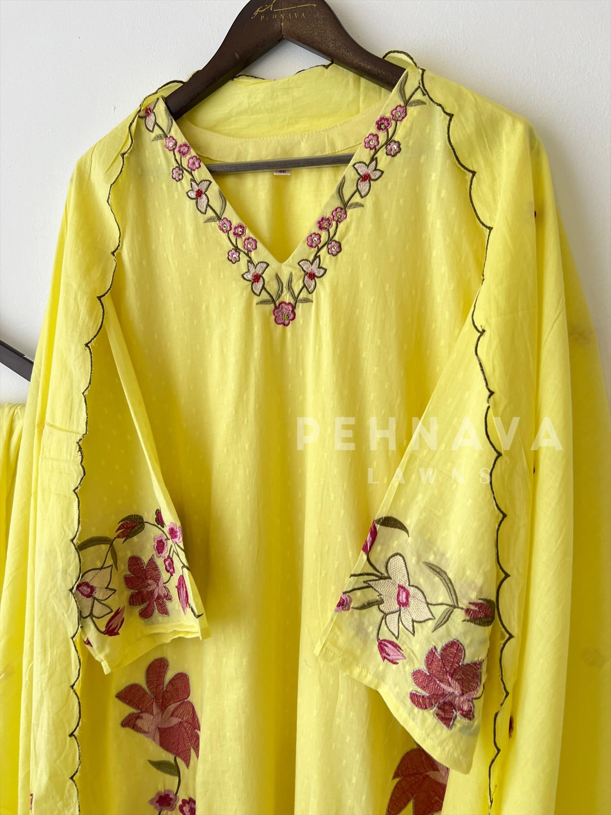 Cotton Applique Detailed Suit-3739 - Pehnava Lawns