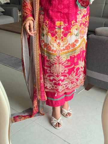 Floral printed with embroidery detailed suit - Pehnava Lawns