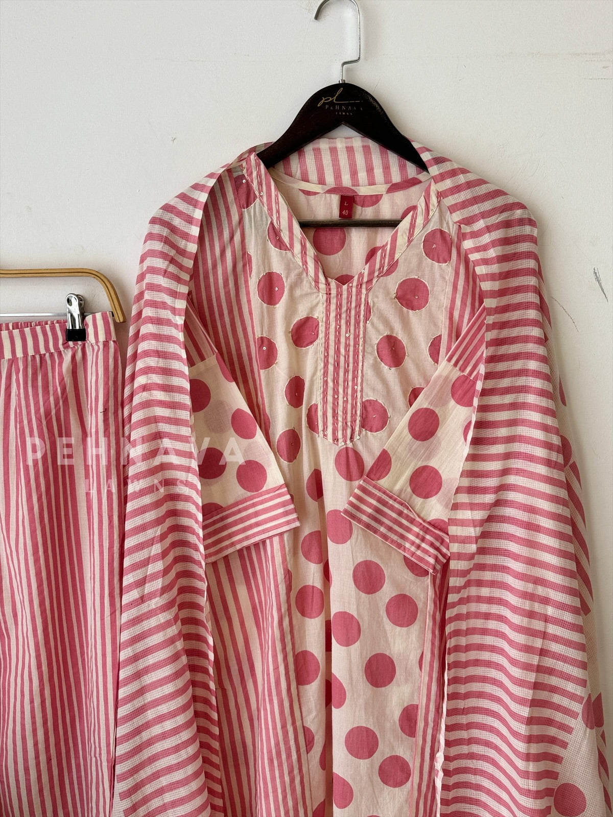 Cotton Parallel & Polka Suit Set-3169 - Pehnava Lawns