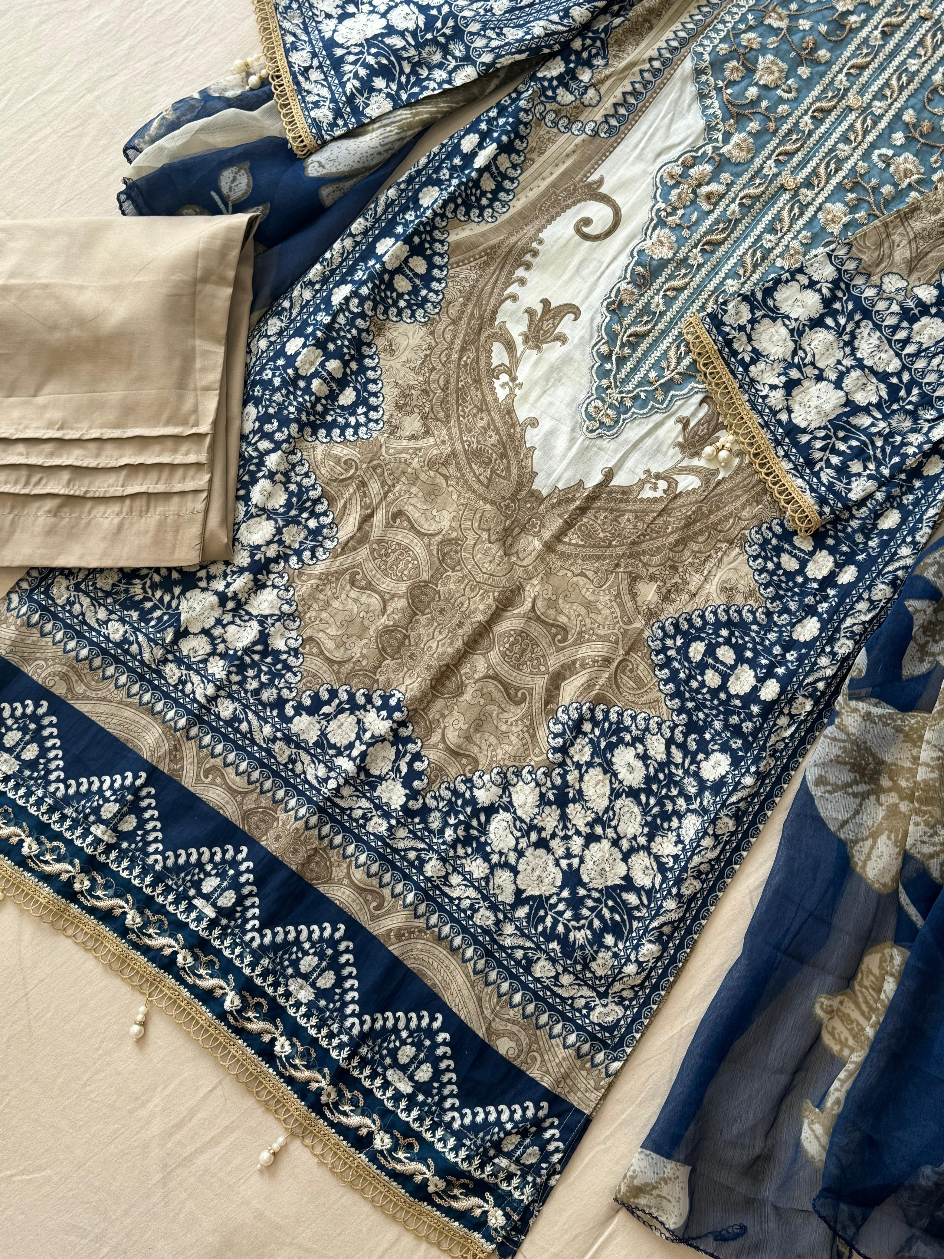 Blue&White Printed Pakistani Cotton Suit-1362