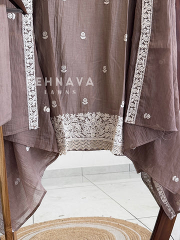 Embroidered Unstitched Suit 1056