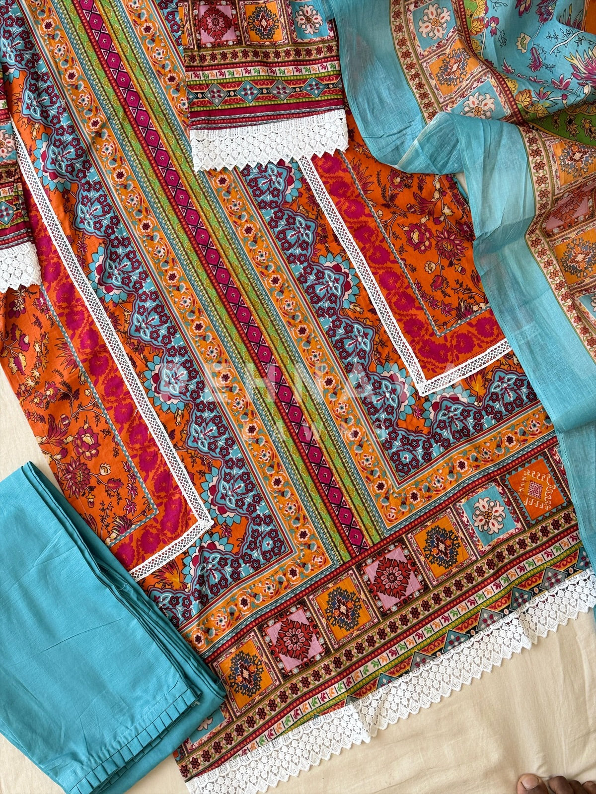 Cotton Printed Suit Set-1301 - Pehnava Lawns
