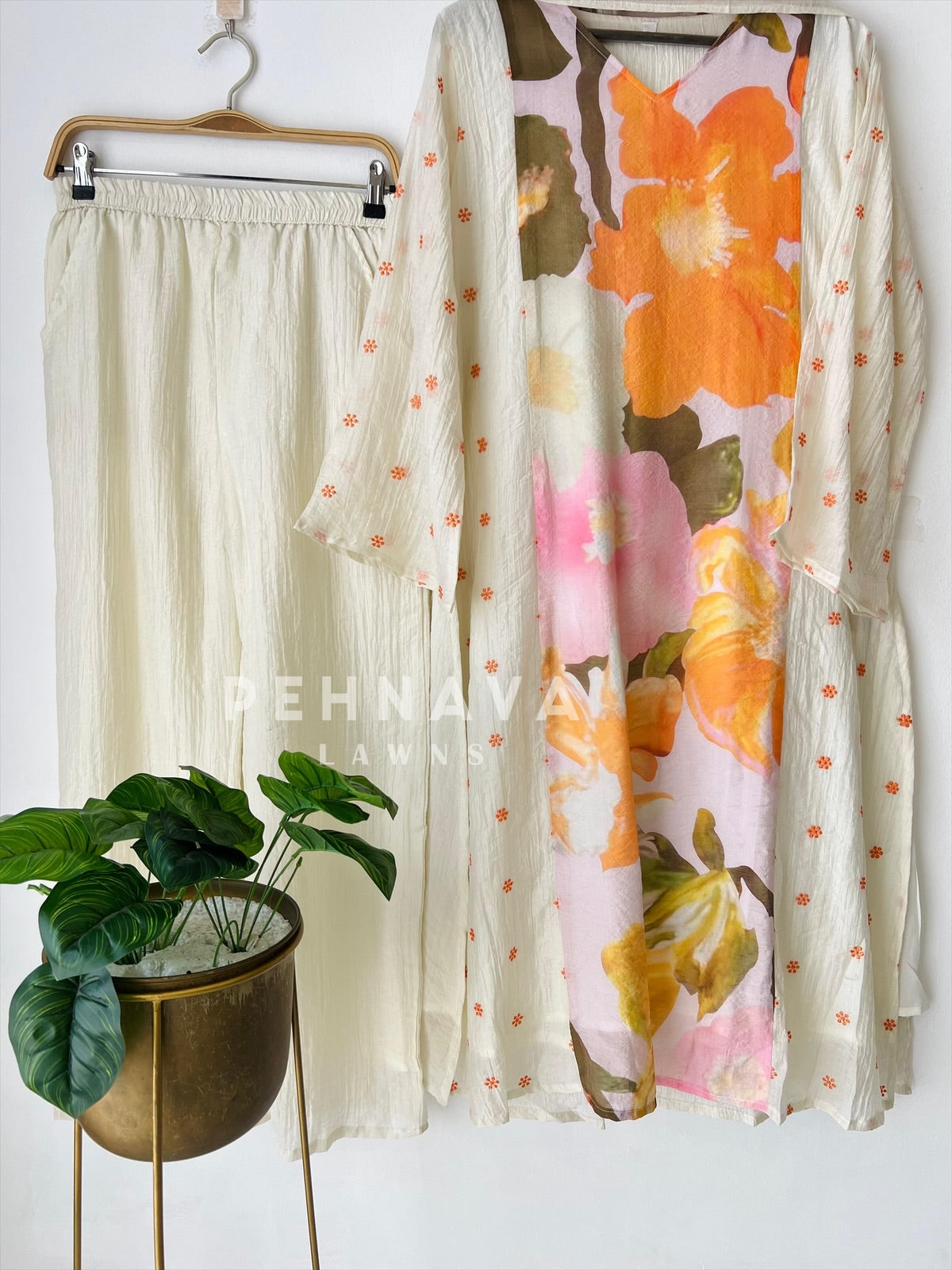 Floral Casual Ensemble-4143 - Pehnava Lawns