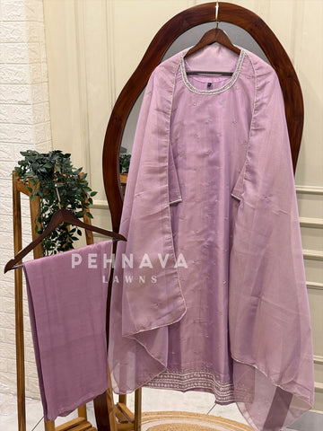 Tissue Handworked Stitched Suit-RR335