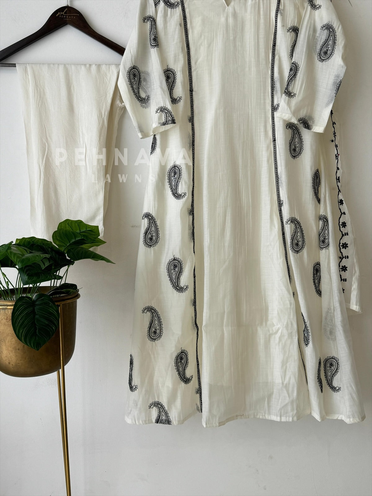 Chanderi Embroidery Suit Set-22158