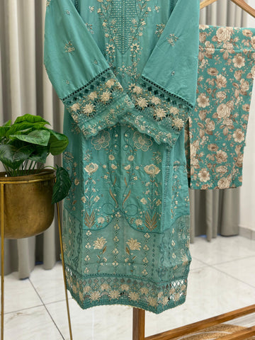 Premium Hand Embroidery Lawn Suit