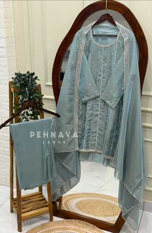 Tissue Handworked Stitched Suit-322
