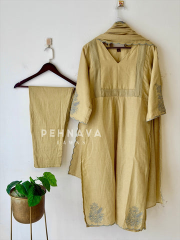 Cotacheck Embroidered Suit 13081