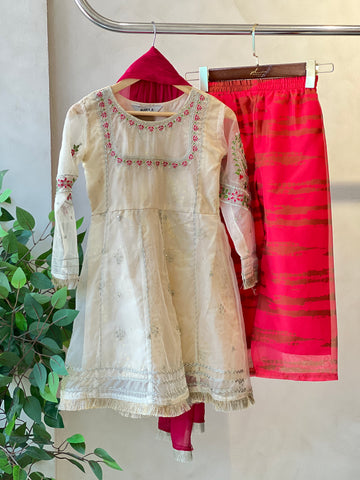 Kids party wear -ready to wear D.No.K439 - Pehnava Lawns