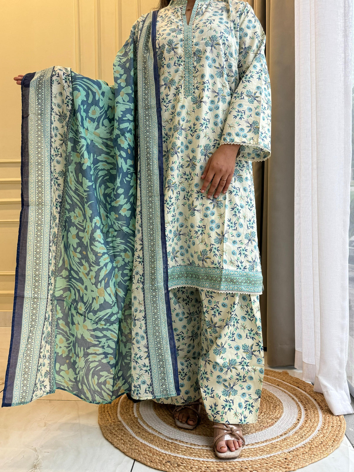 Pure Lawn Farshi-Salwar 09917