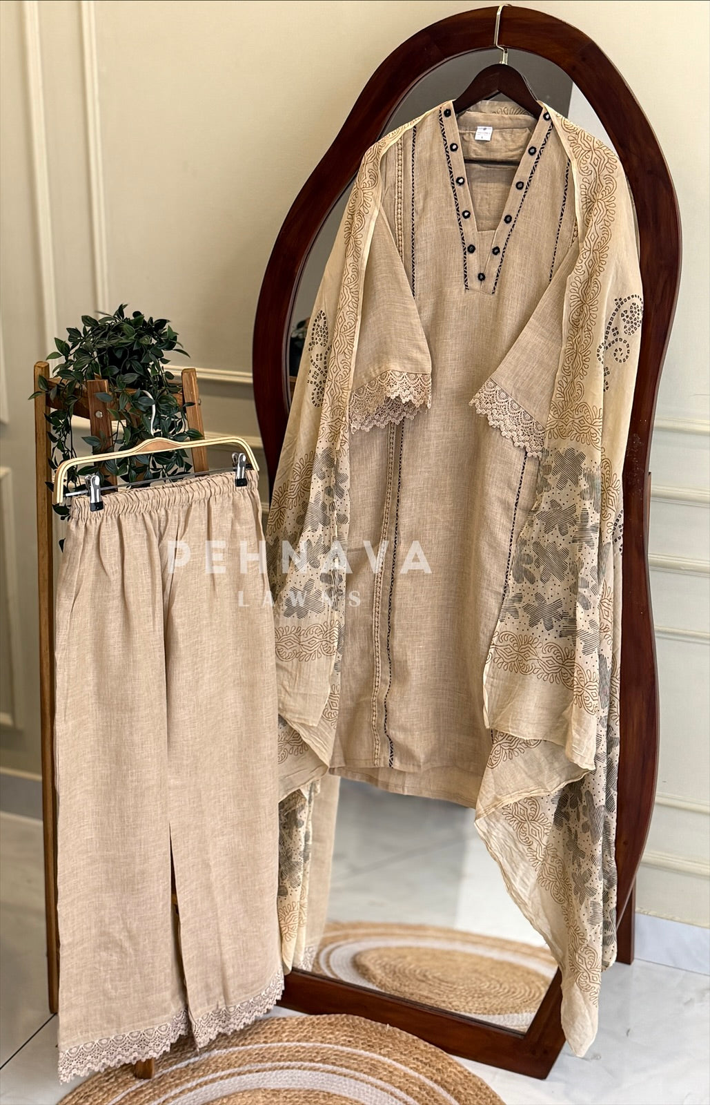 Panel Lace Suit Set 1491