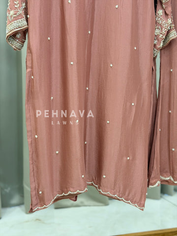 Premium Handworked Chinnon Ensemble-8762