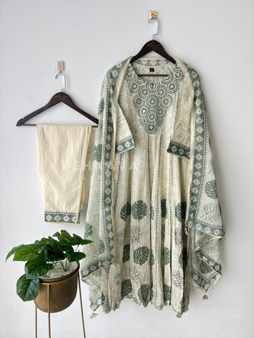 Pure cotton embroidered Anarakali suit - Pehnava Lawns