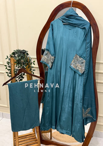 Sleeve Embellished Three Piece Set-6214