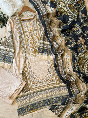Floral neckline suit with dupatta