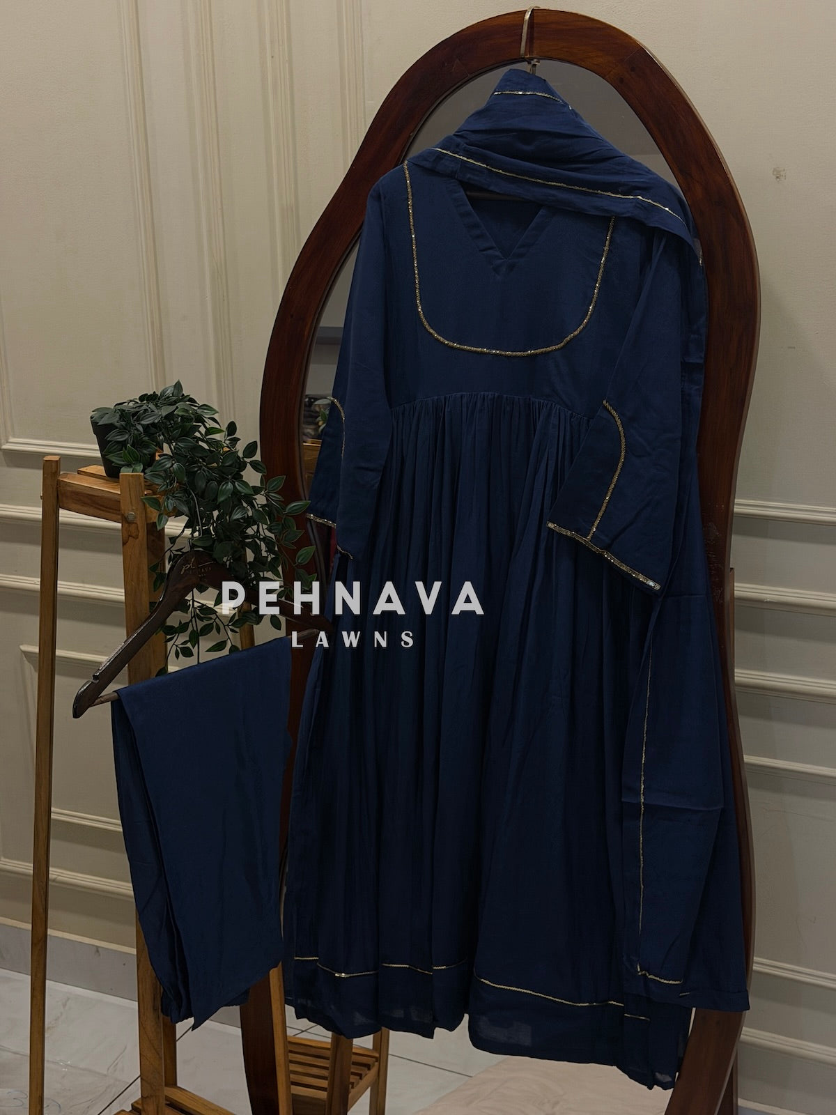 Minimal Flared Anarkali suit