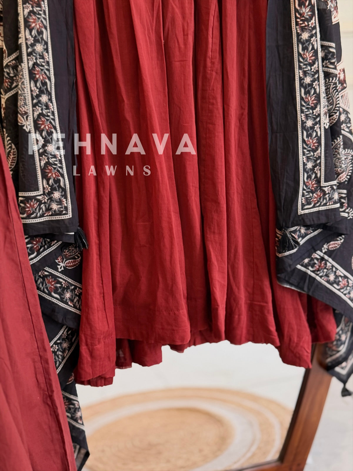 Printed Yoke Dupatta Cotton Suit Set