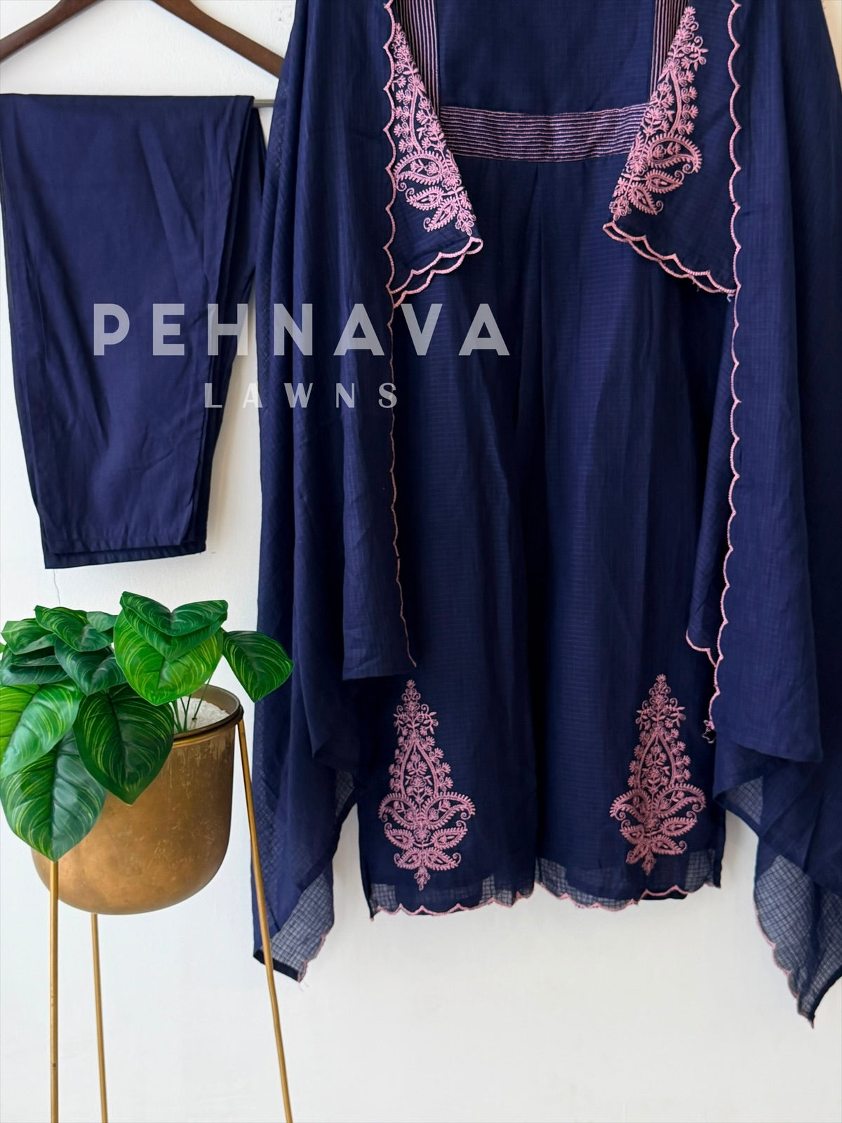 Cotacheck Embroidered Suit 13081
