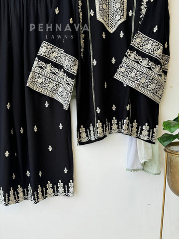 New White&Black Trendy Farshi Salwar 259 - Pehnava Lawns
