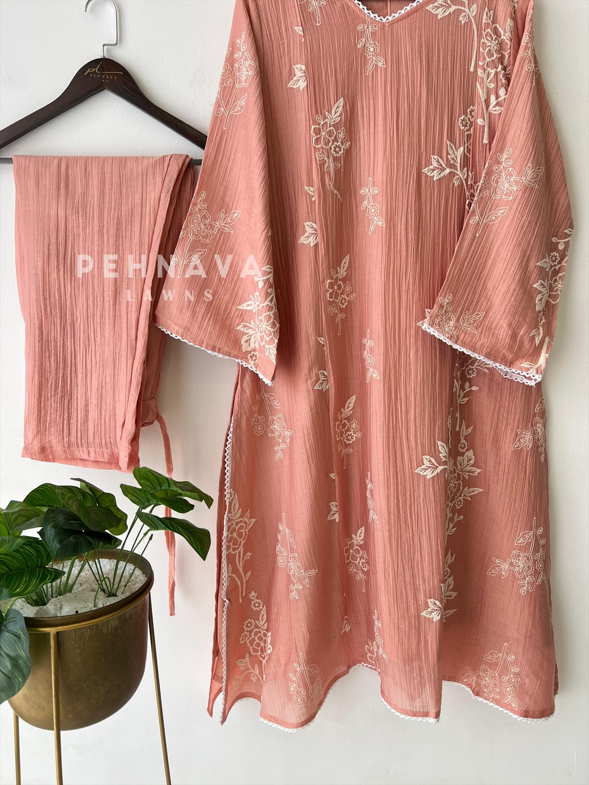 Floral Vine Embroidered Suit-4106