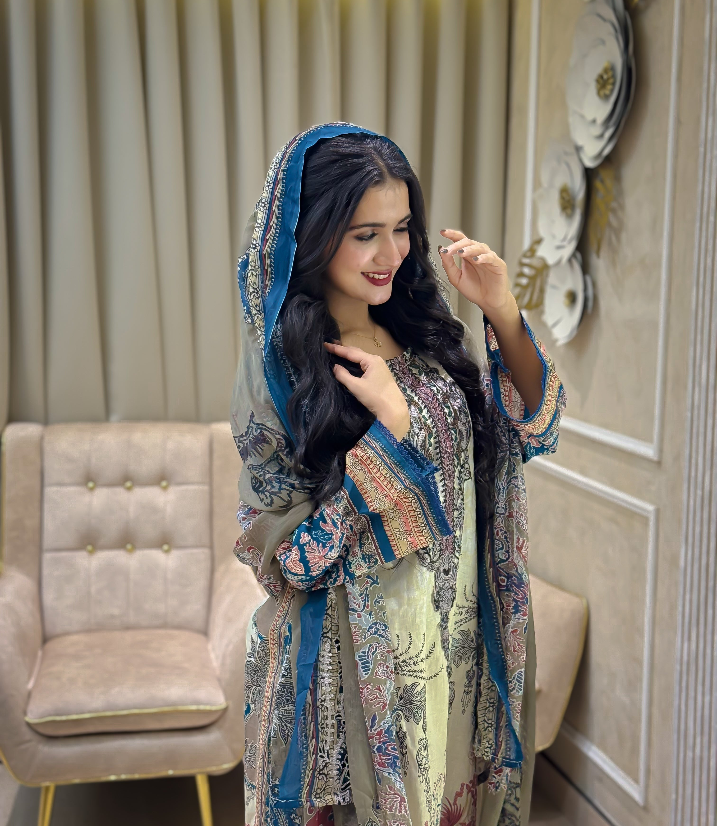 Shop Suits: Lawn, Party Wear, Khadi & Cotton | Pehnava Lawns