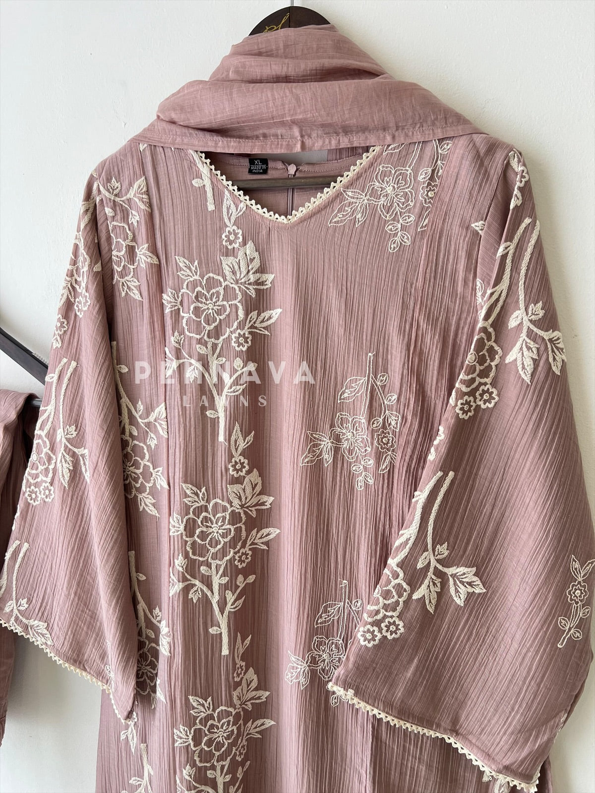 Floral Vine Embroidered Suit-4106