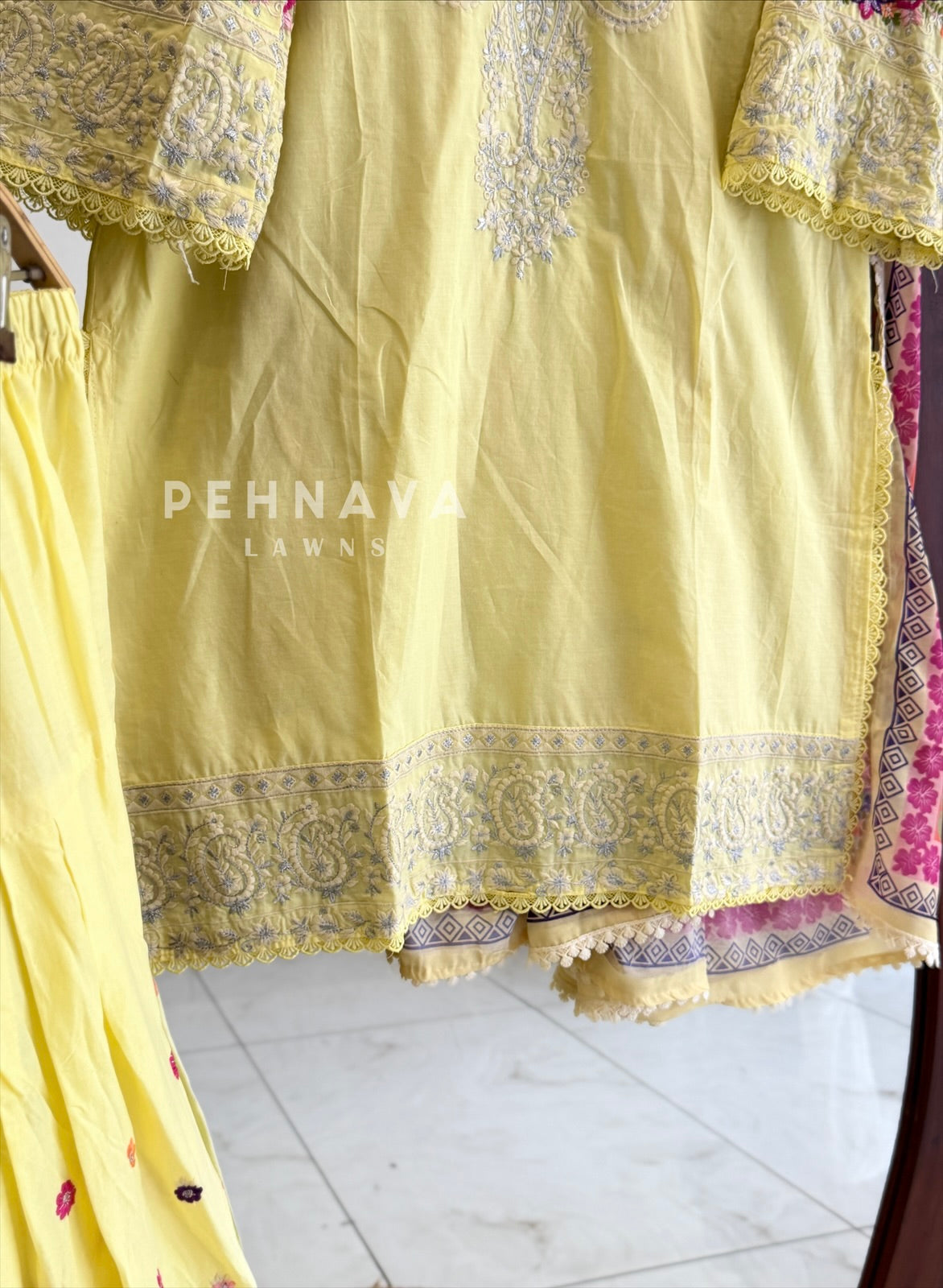 Floral Embroidered Farshi Salwar T1128