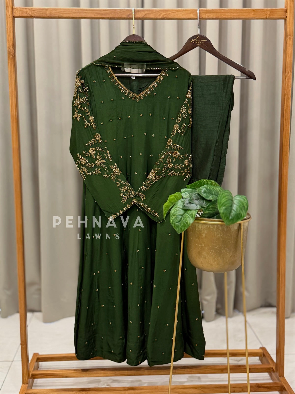 Hand-embellished 3-piece suit