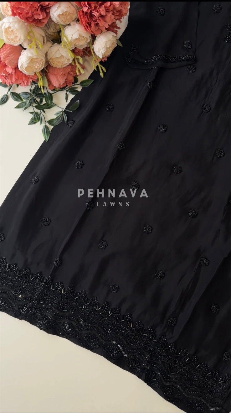 Premium Handworked Chinnon Ensemble 8928
