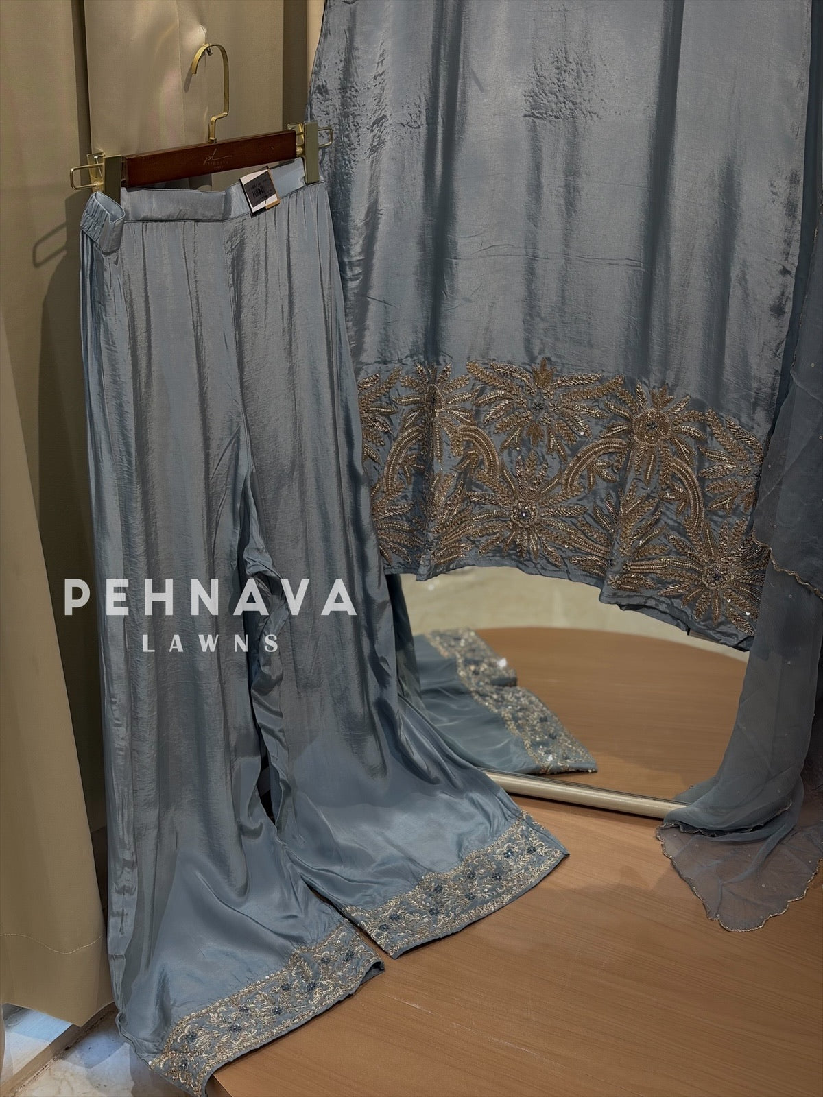 Premium zardosi Handworked Suit-11290