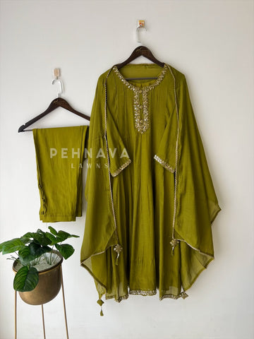 Signature Neck Detail Suit-3696 - Pehnava Lawns