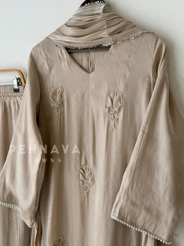 Shimmer A-line 3 peice Suit-3617 - Pehnava Lawns
