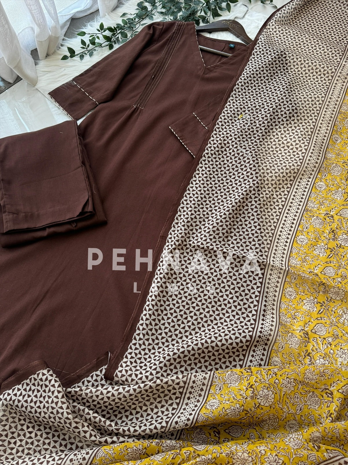 Signature Suit Set - Pehnava Lawns