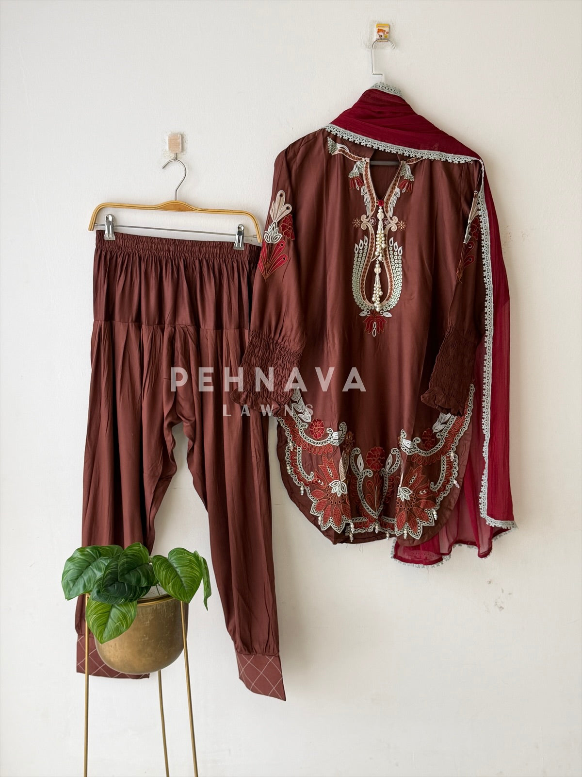 Floral Embroidered Farshi Salwar