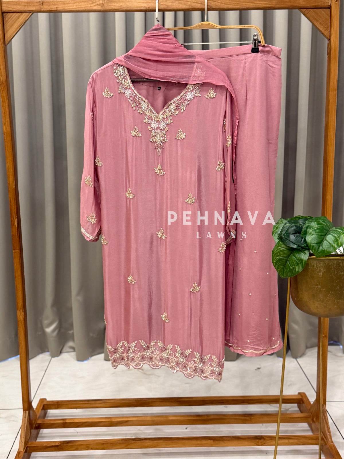 Premium Handworked Chinnon Ensemble-8886