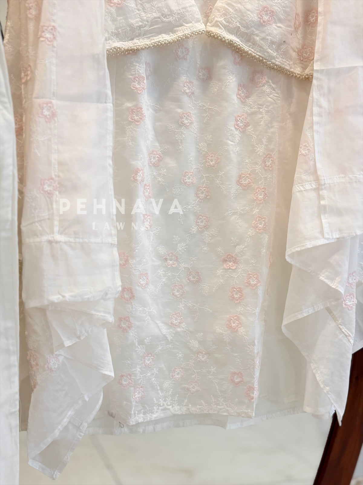Floral Embroidered Suit Set 4998