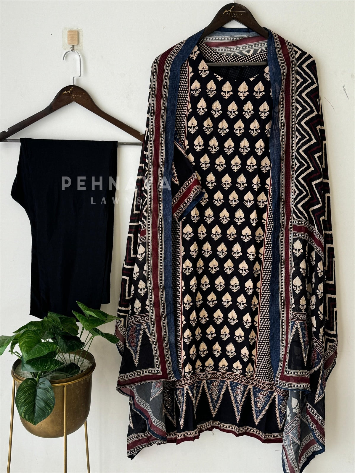 Premium Ajrakh Print Muslin Suit Set- 12518 - Pehnava Lawns