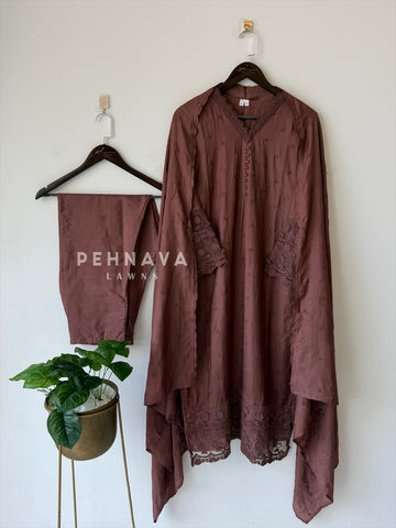 Lace‑Trimmed Embroidered Ensemble