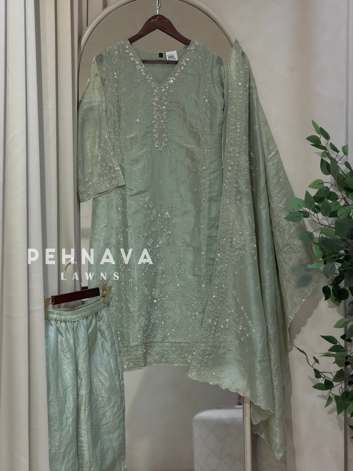 Crinkle Tissue Organza Three Piece Suit