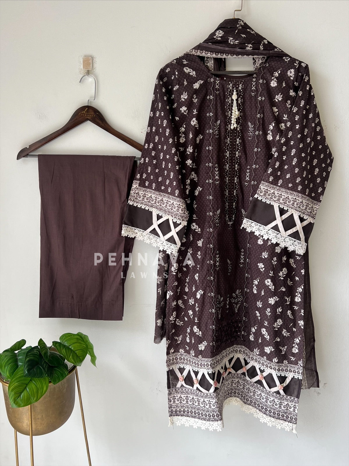 Embroidered Casual Ready To Wear Suit-21001-2